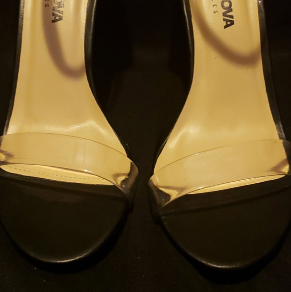 NWOT EUC Invisible Ankle Strap Dress Heels Summer Heel Open Toe Sandal - Picture 13 of 16